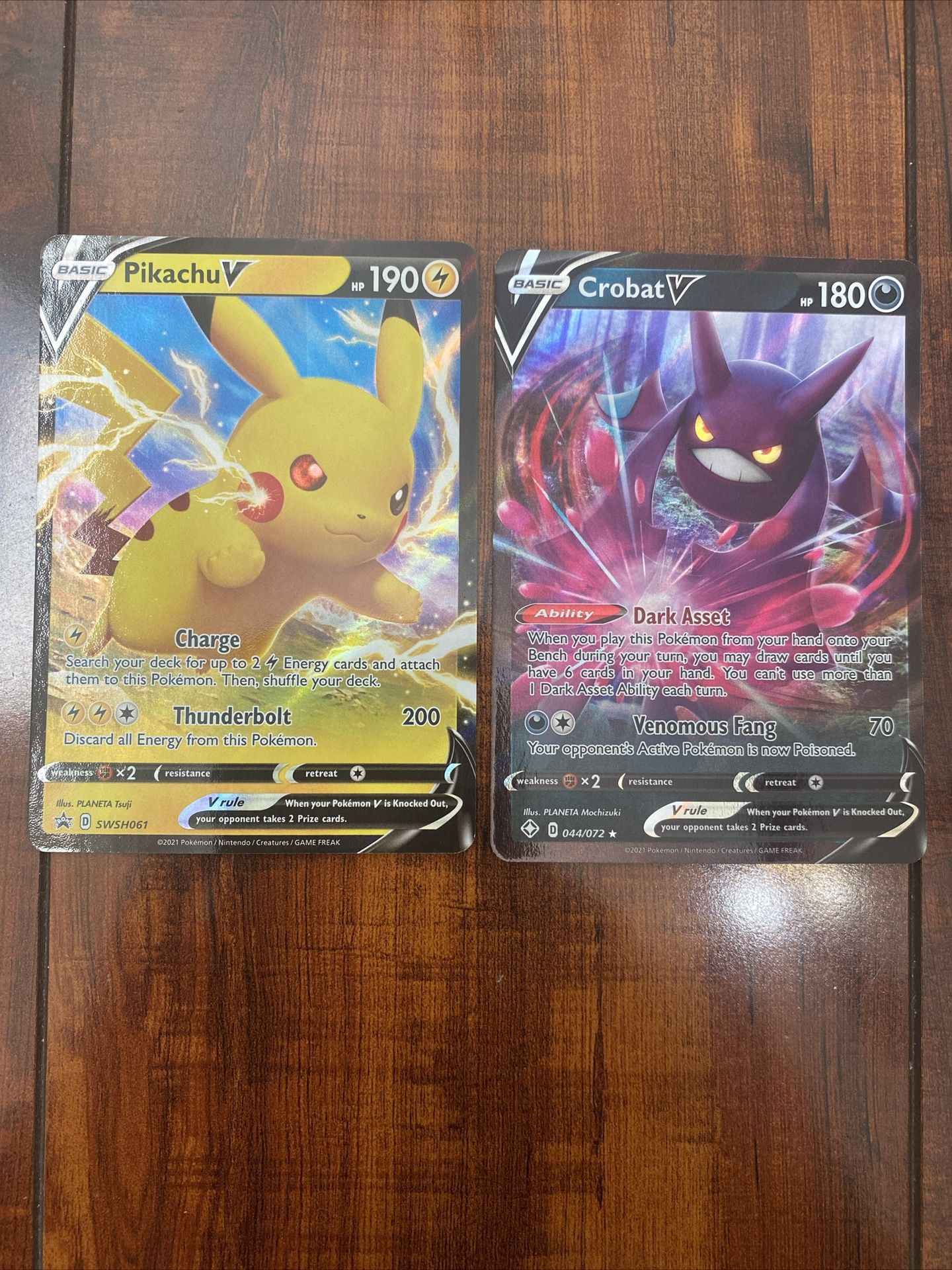 Pokemon Pikachu V SWSH061 & Crobat V 44/72 2 Card Lot NM/M