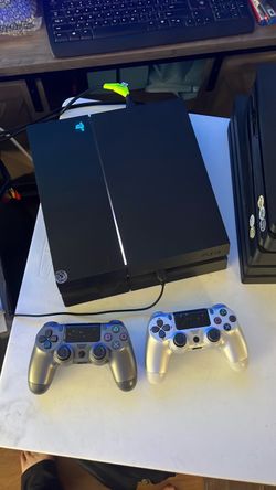 🎮⬛⭐ Playstation 4 Console PS4 controller Gift Bundle 2 Silver + Steel / charcoal Gray wireless 2 player Fun Multiplayer