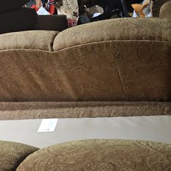 Free Sofa And Recliner 