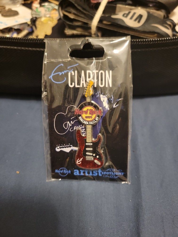 Hard Rock Cafe Eric Clapton Guitar Pin
