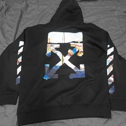 Off White Mens Hoodie Size Large 