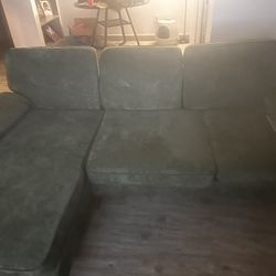 Green Couch With Good Accent Legs. 