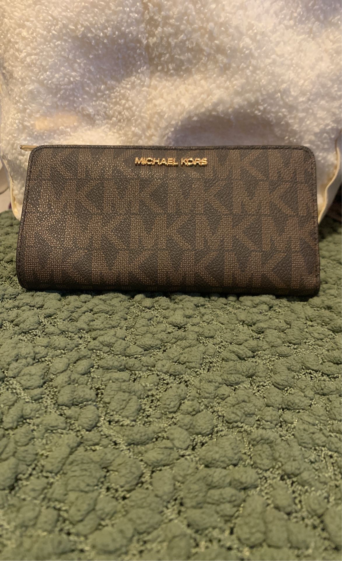 Michael Kors Hand Wallet