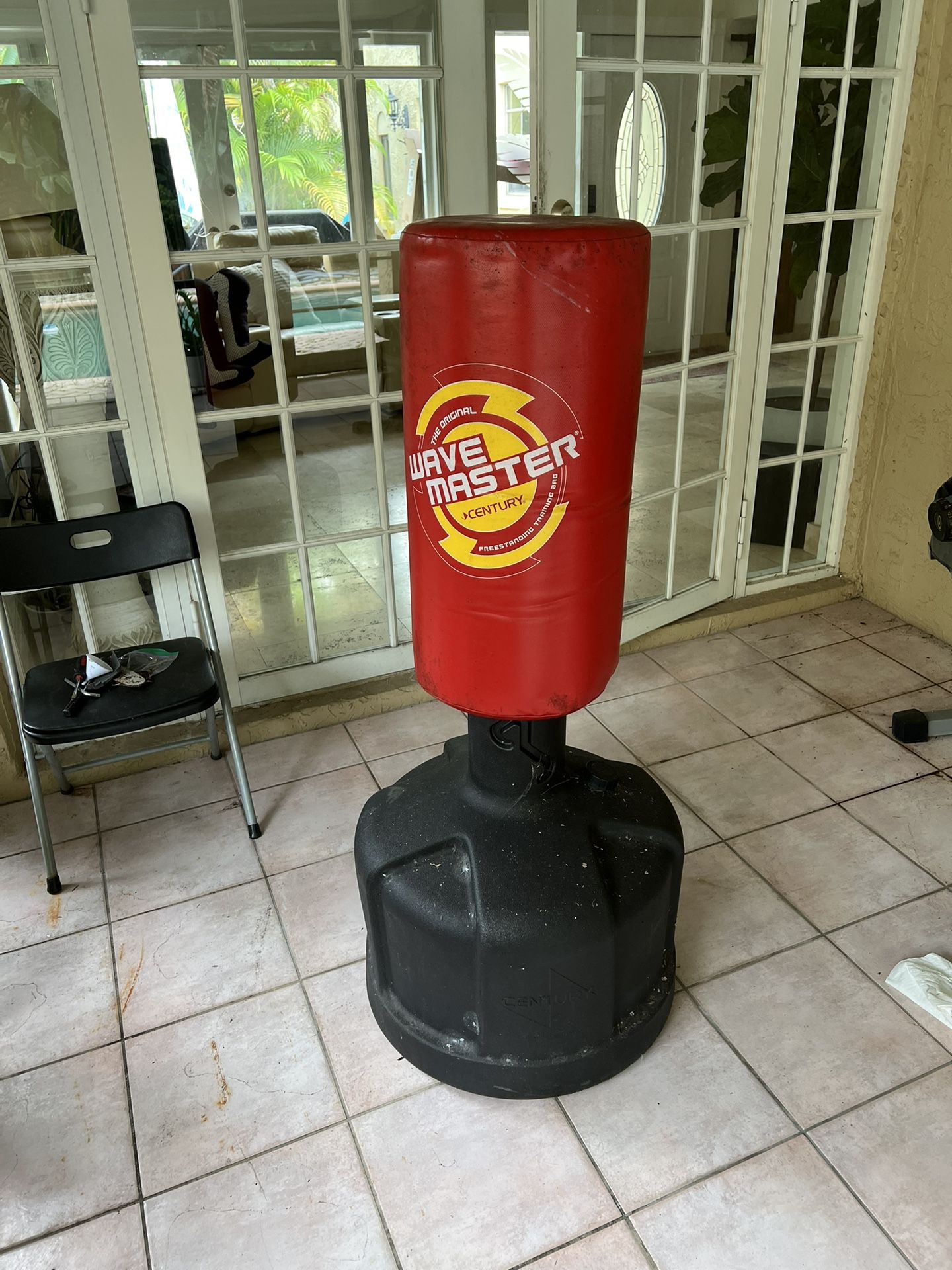 Century Wavemaster Free Standing Punching Bag