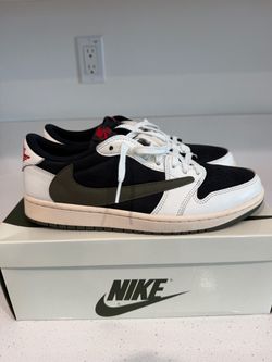 Travis scott olive sz 10.5 womens/sz 9 men’s