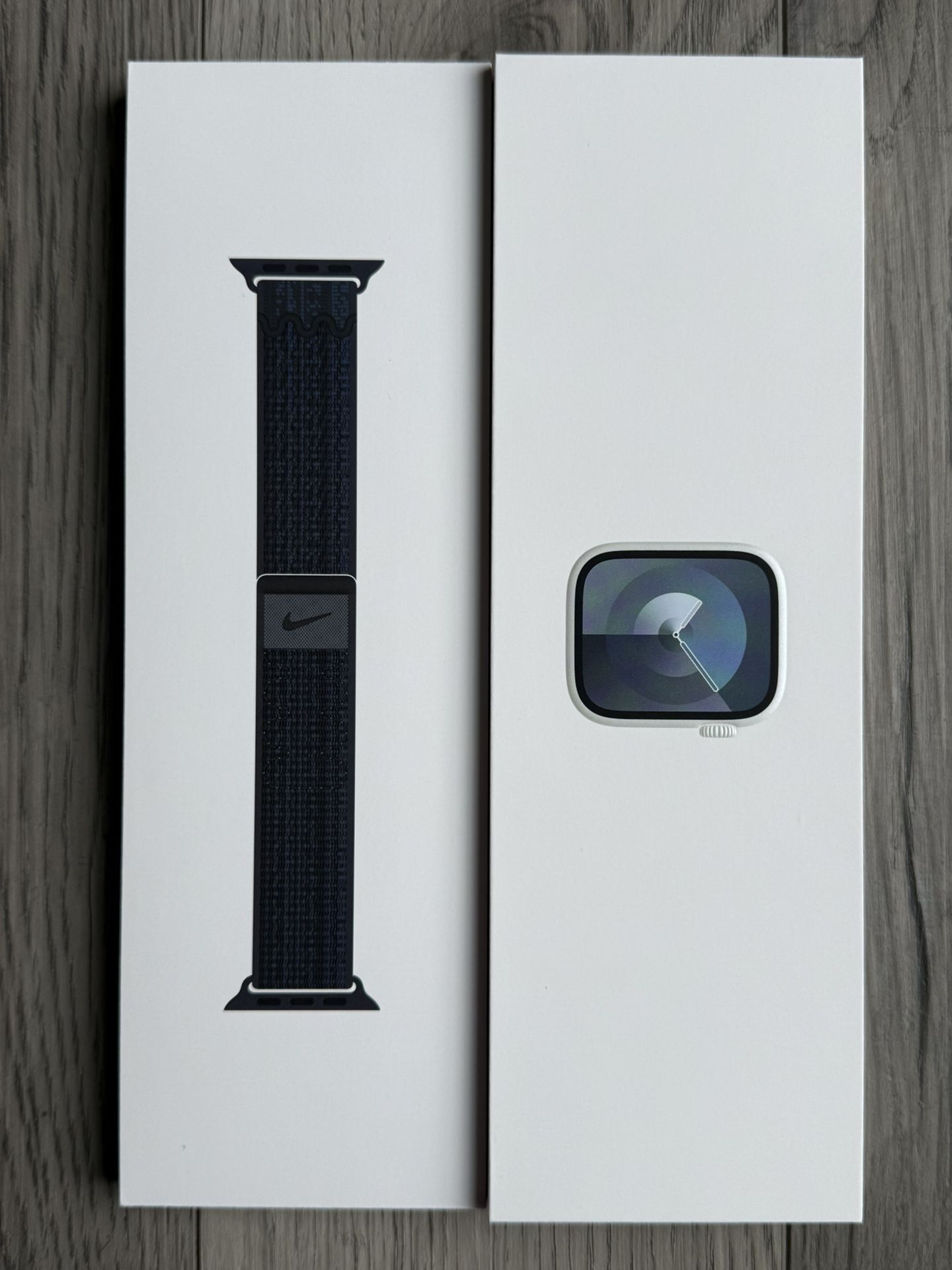 NEW-Apple Watch Series 9 GPS 41mm Silver Aluminum Case With Nike Sport Loop