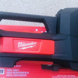 Milwaukee M18 18-Volt 1/4 HP Lithium-Ion Cordless Transfer Pump (Tool Only)