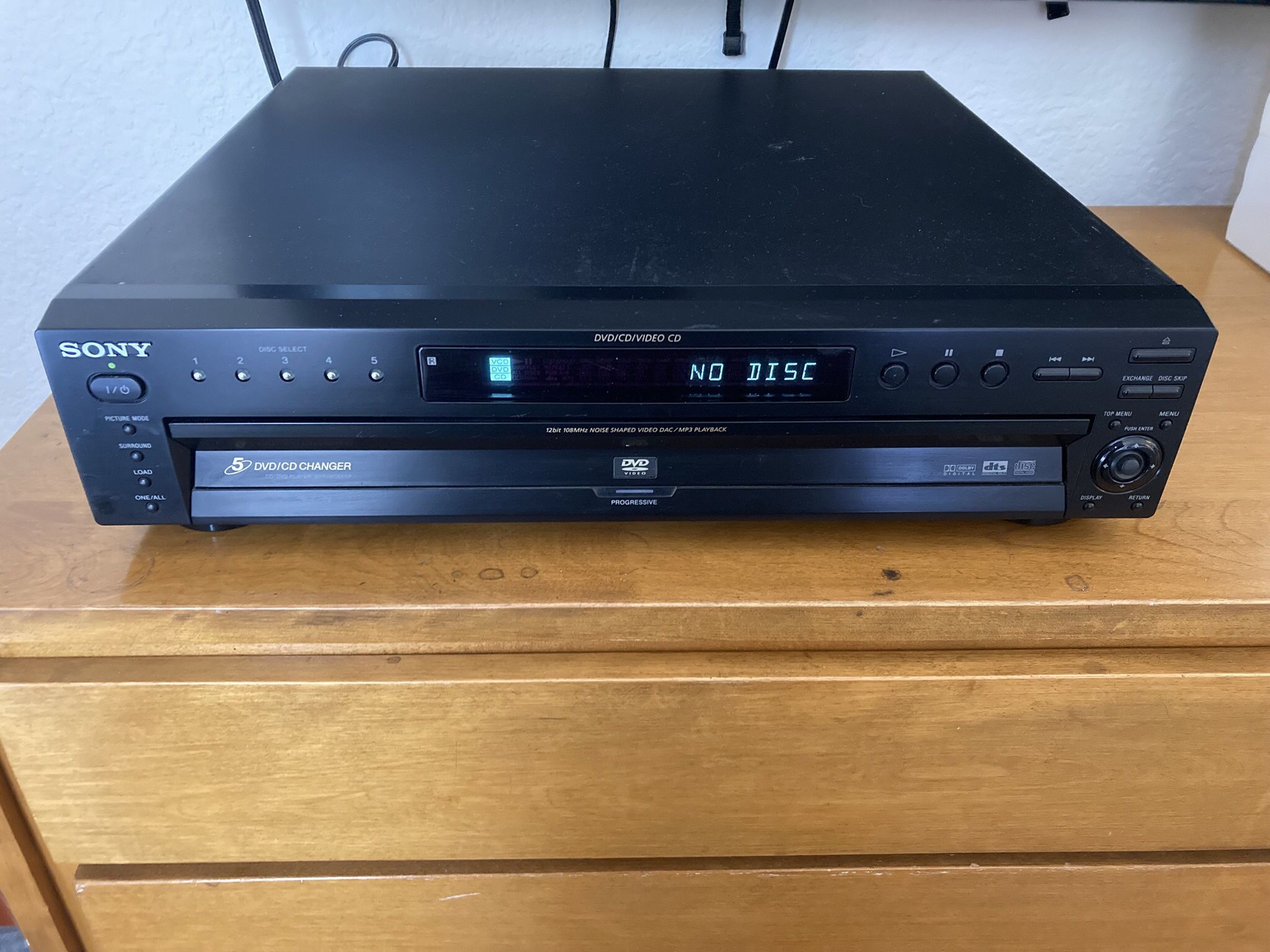 Vintage Audio - Sony 5-disc CD/DVD Player