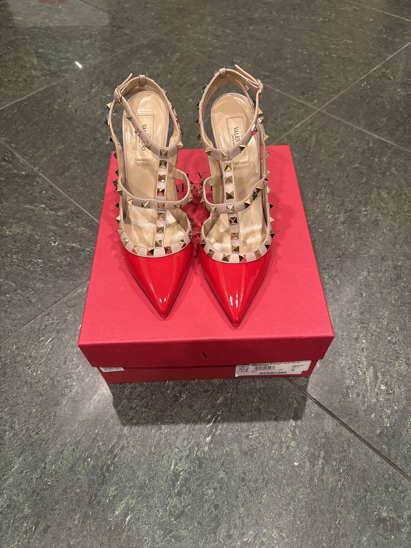 Valentino Garavani 100MM Rock stud T Strap Heels
