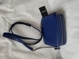 DKNY Credit Card Crossbody Bags for Women