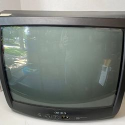 Orion Gaming Tv 19 Inch Like New Excellent Condition 