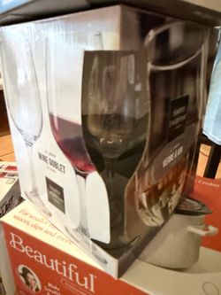 4pc wine set