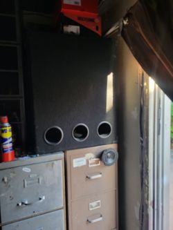 Speaker bass