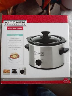 Small slow cooker $20 FIRM (NEVER OPENED)