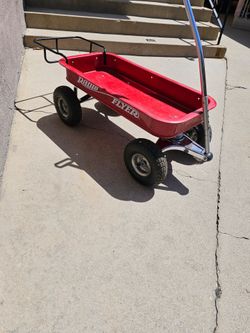 Radio Flyer wagon