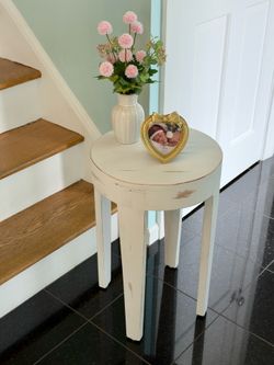 SHABBY CHIC SIDE TABLE
