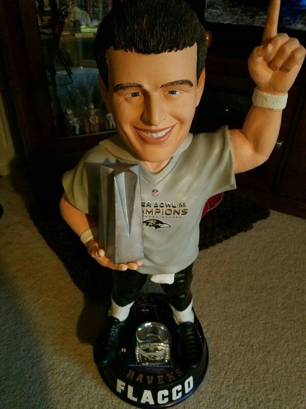 Joe Flacco 3 foot Super Bowl MVP bobble head, #11/47