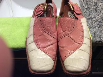 Gators leather sandals type