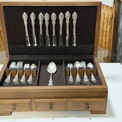 Wallace Grand Victorian Sterling Silver Flatware Set – 40 Pieces + Chest