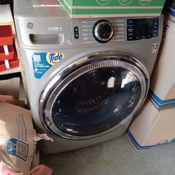 GE Washer & Electric Dryer Set (Gray)