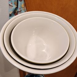 Set of 3 Ceramic Mixing Bowls Large