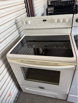 30” Frigidaire electric stove oven range
