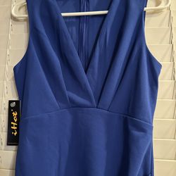 IHot Brand New Blue Formal Dress Size Small 