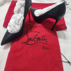 Christian Louboutin Paris