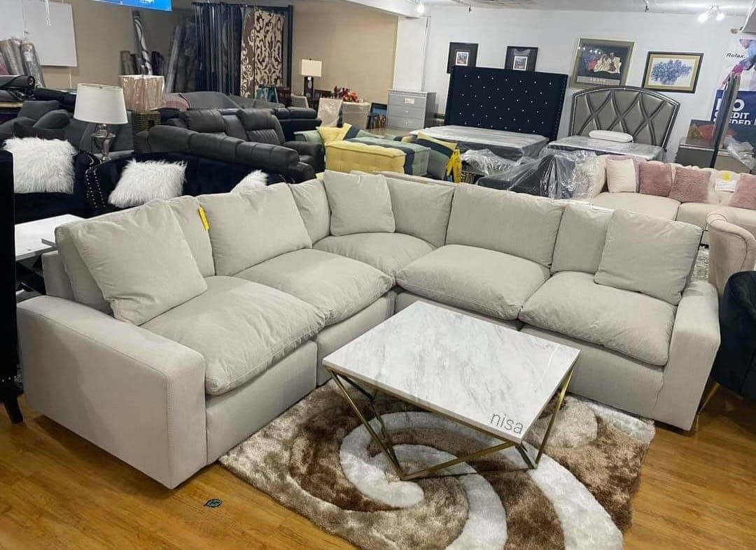 Savesto sectional ivory deals
