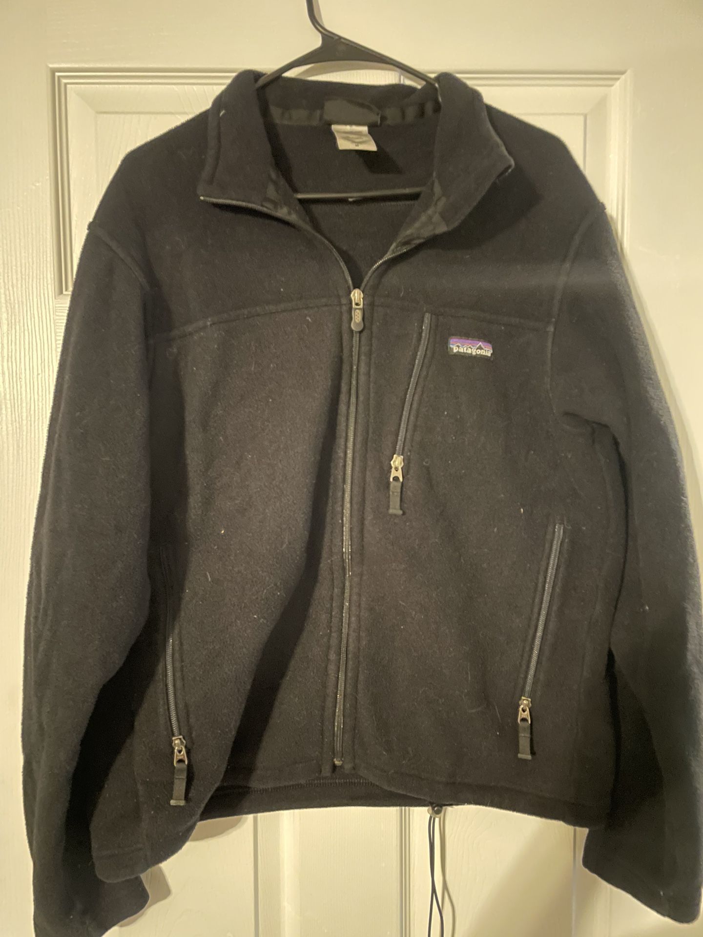 Patagonia Synchilla Black Full Zip Fleece Size M