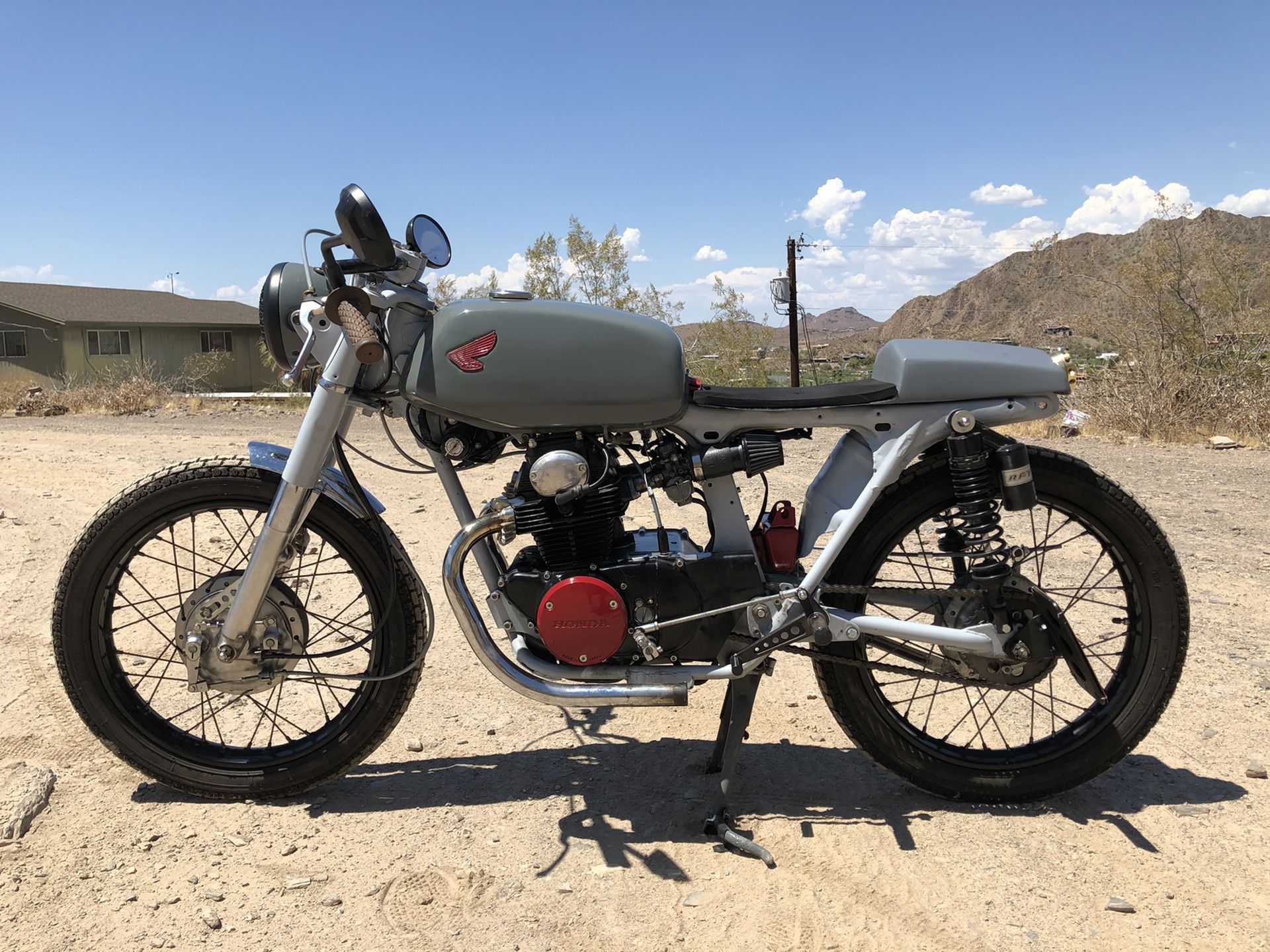 1971 Honda CB175 cafe racer