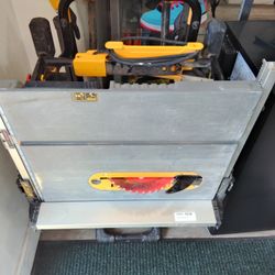 Dewal Tablet Saw