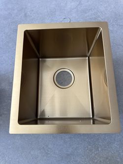Gold high-end bar sink