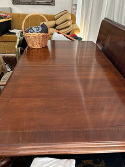 Designer Lexington Dining Table With 2 Extra Expansions 76”long X 44”wide & 18” Each Additional Extension Asking $550.