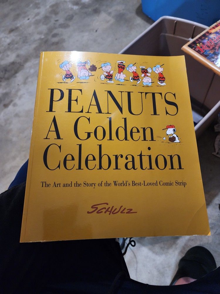 Peanuts: A Golden Celebration