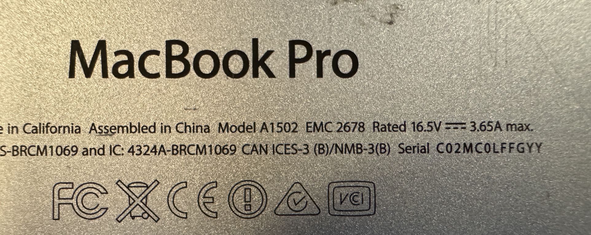 Apple MacBook Pro A1502