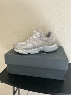 size 7 Gray New Balance