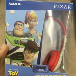 NWT Pixar Toy Story Kid Safe Headphones