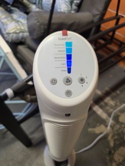 Tower oscillating fan