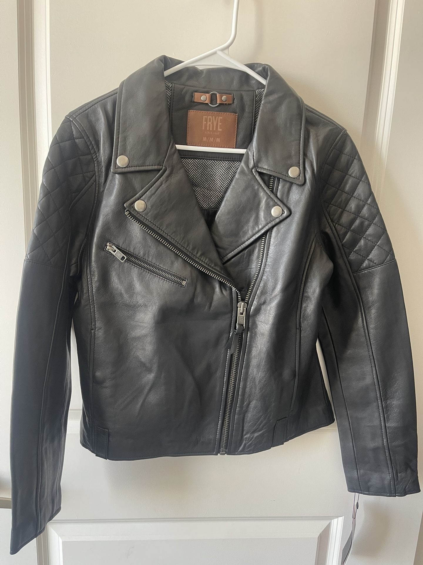 Fry Women’s Leather Jacket Medium