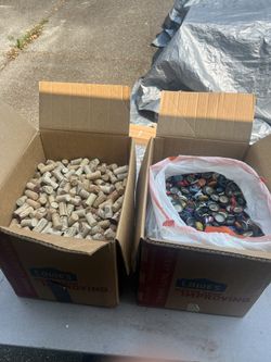 Bulk Craft Supplies: ~1,200 Wine Corks ($85) & ~7,000 Bottle Caps ($140)