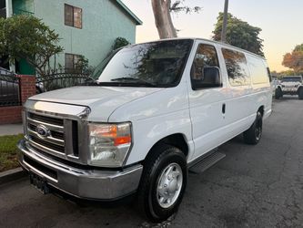 2014 ford E350 XLT