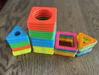 Magnetic Tiles
