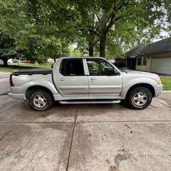 2003 Ford Explorer
