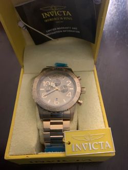 Men’s Gold Invicta Watch – New Condition