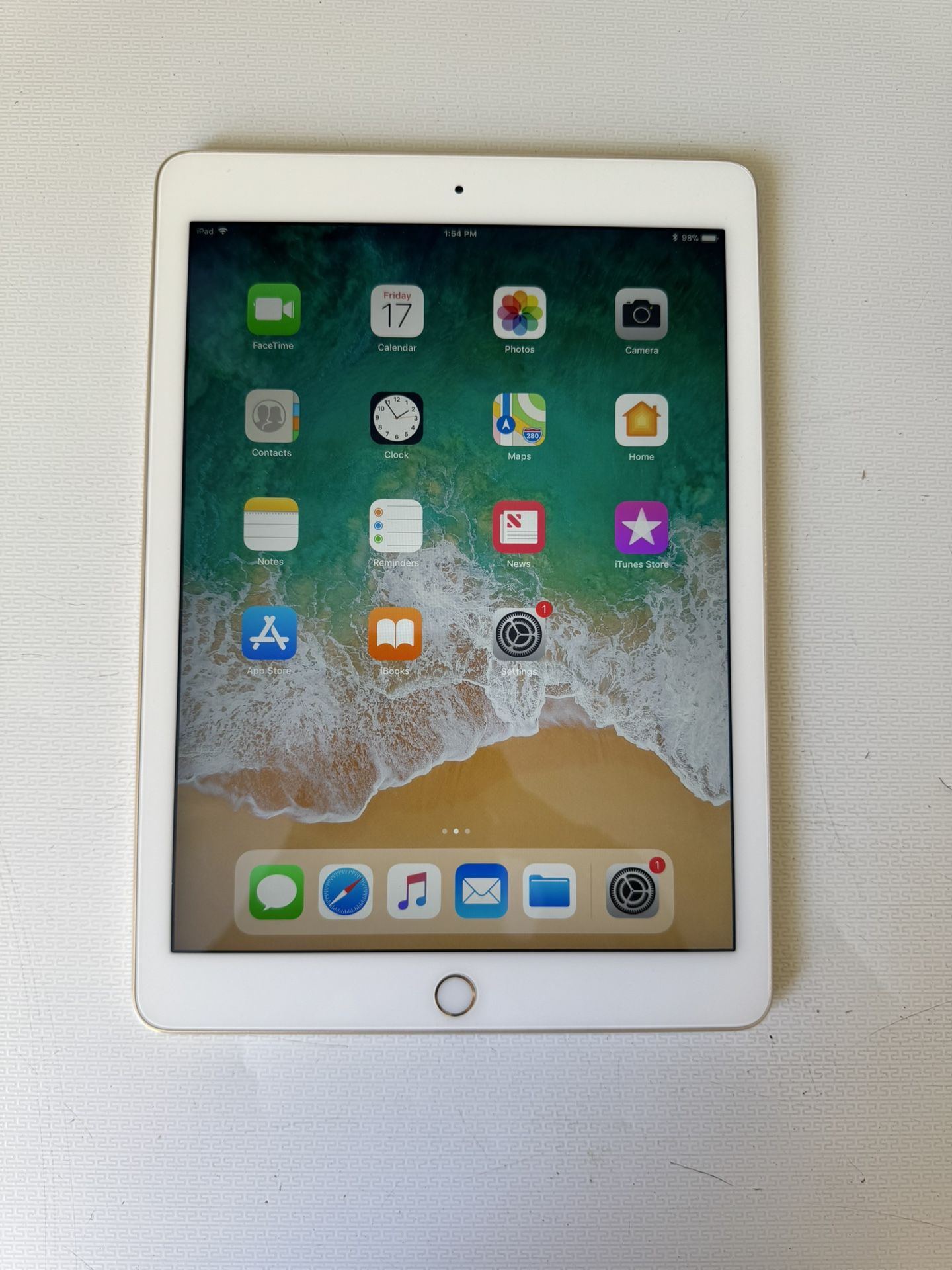 iPad Air2, 16gb with wif
