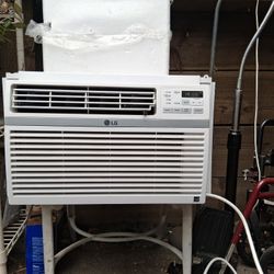 2022 LG Air Conditioner