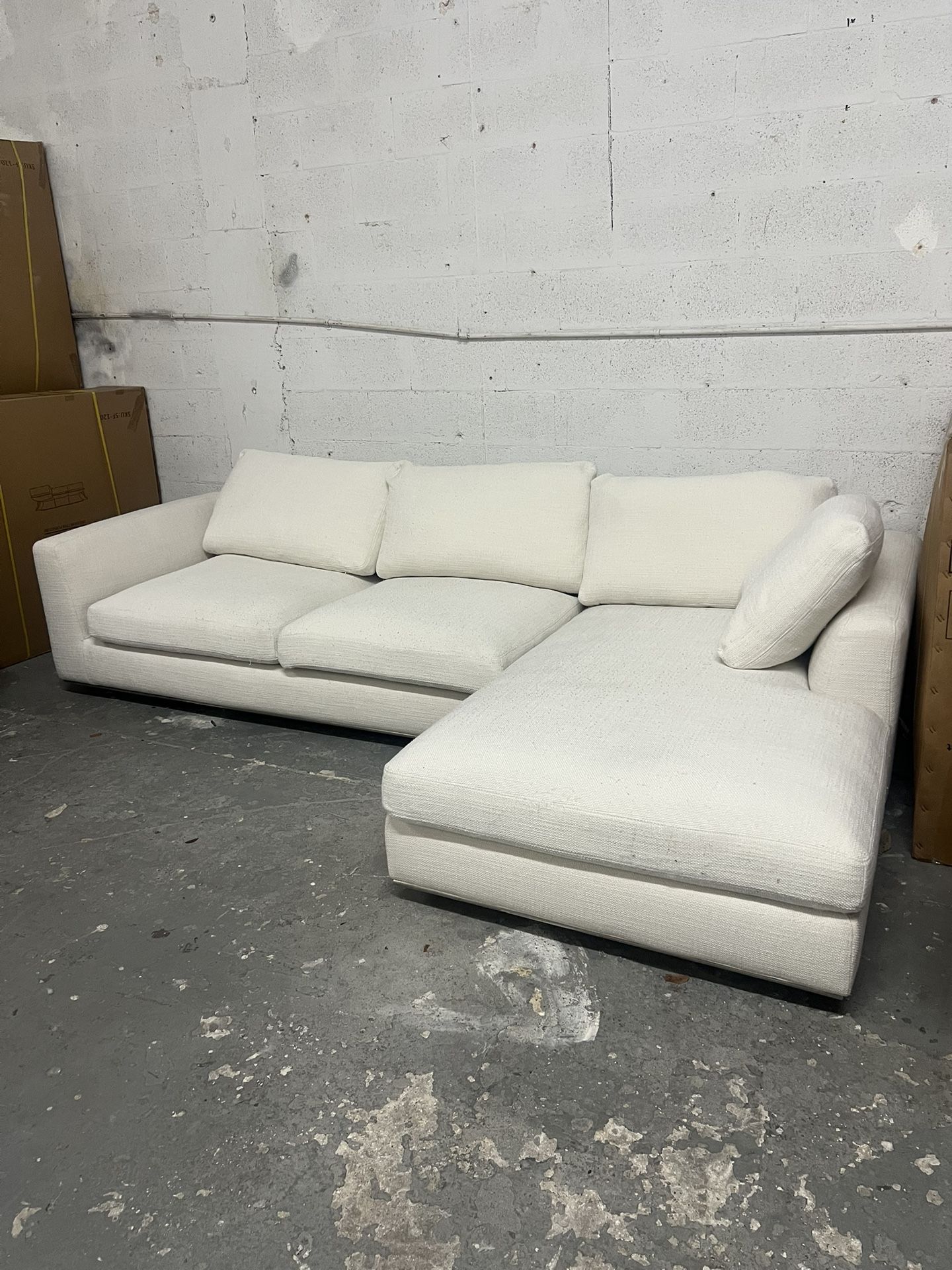 White Modern Sectional