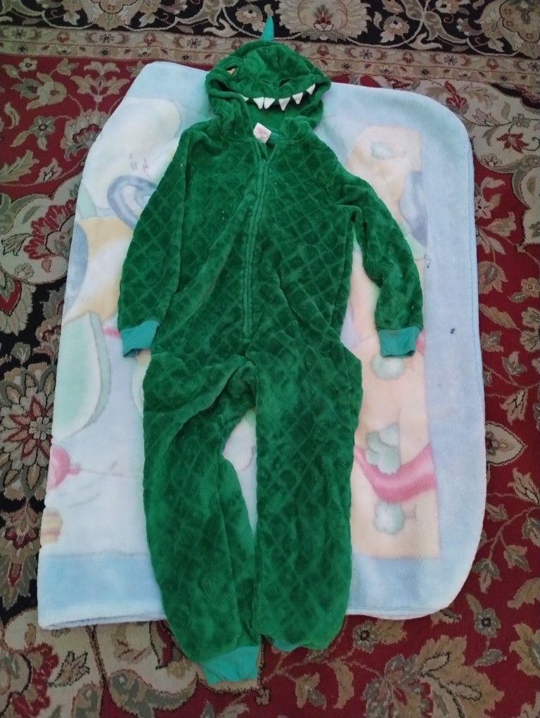 Mameluco De Niño Size 6 En Buenas Condiciones $5