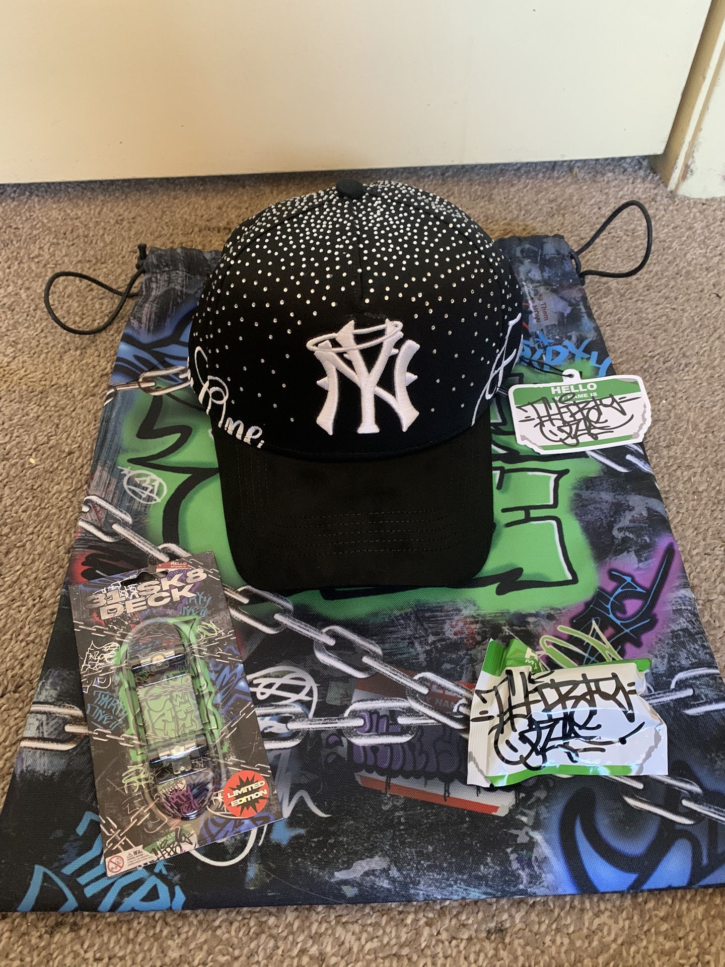 Thirty One Forever NY Hat Set